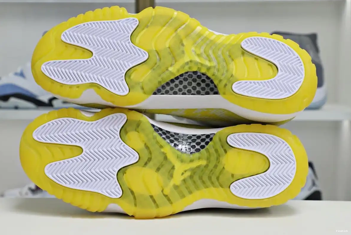 Jordan Air 11 Low